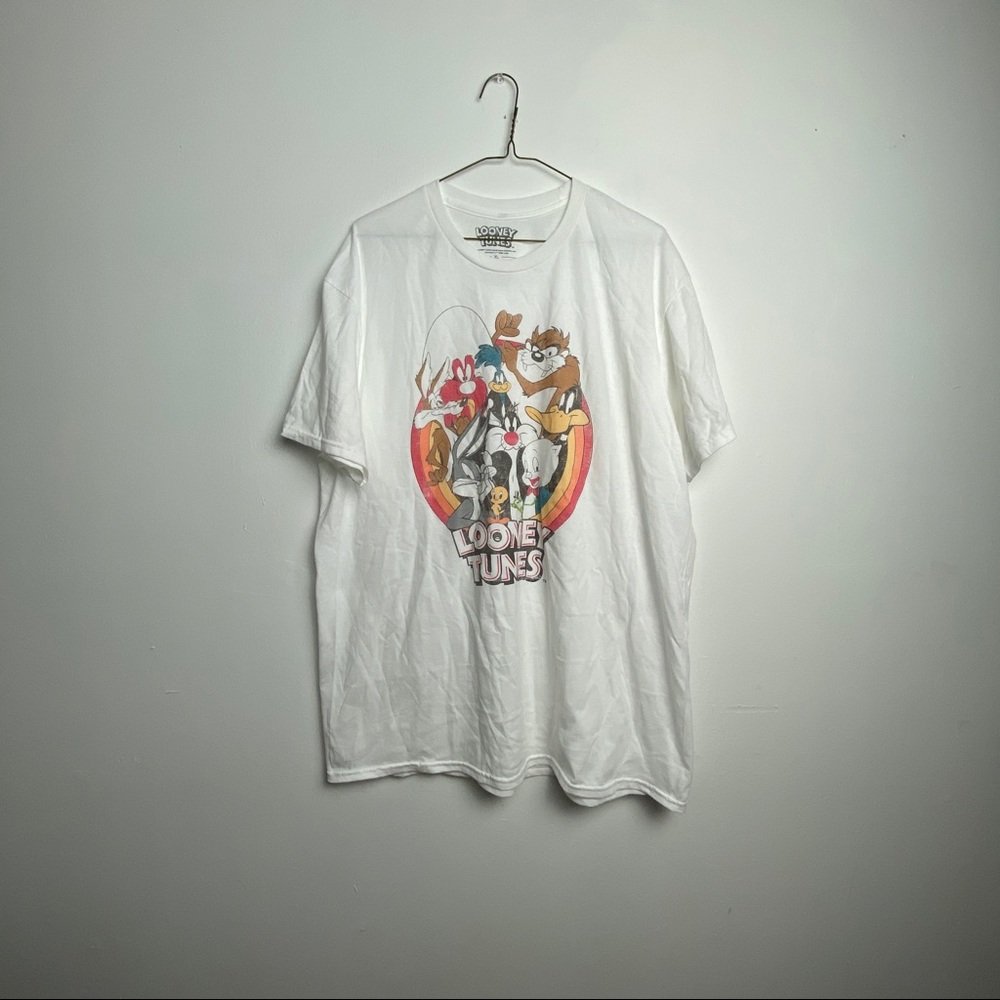 Looney Tunes Tshirt NWOT